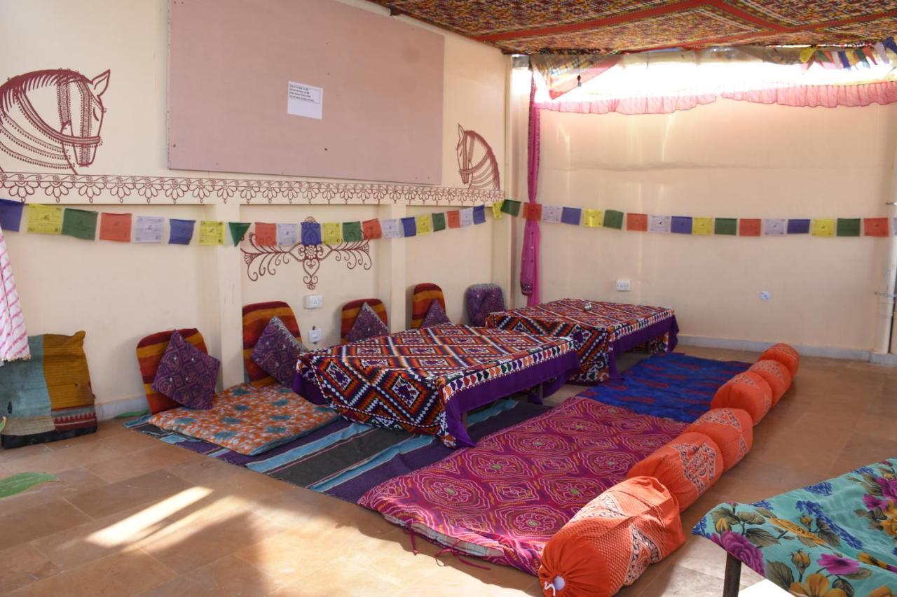 Rumi'S Home Stay Jaisalmer Exterior photo